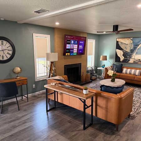 Sunrise Experience W/King Size Bed & Pet Friendly Villa Roswell Exterior photo
