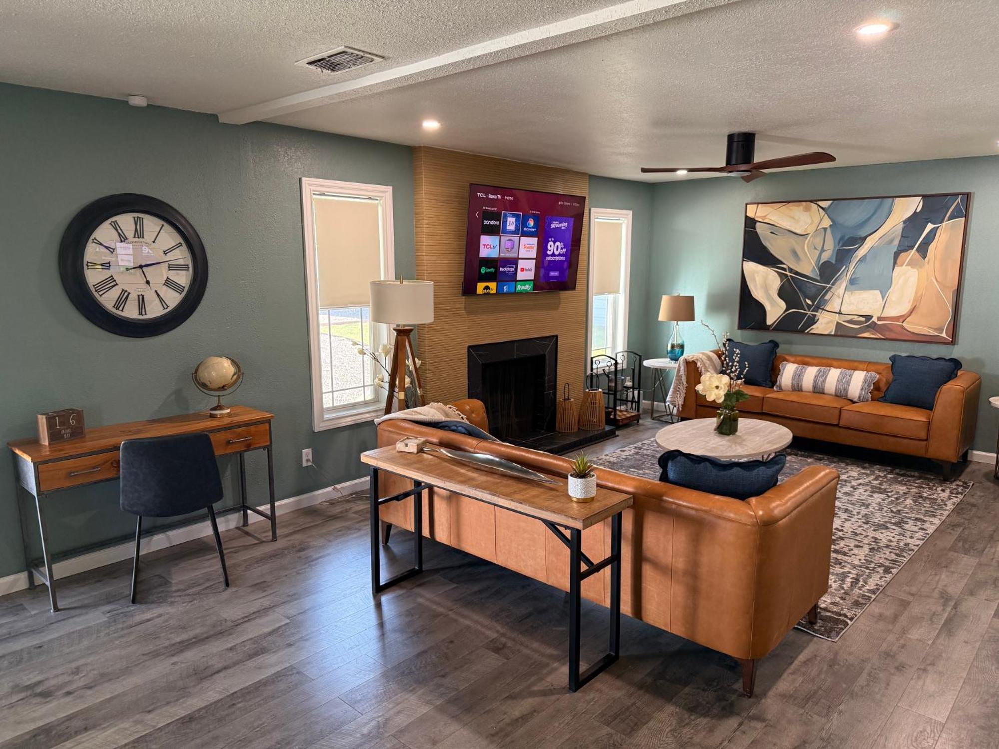 Sunrise Experience W/King Size Bed & Pet Friendly Villa Roswell Exterior photo